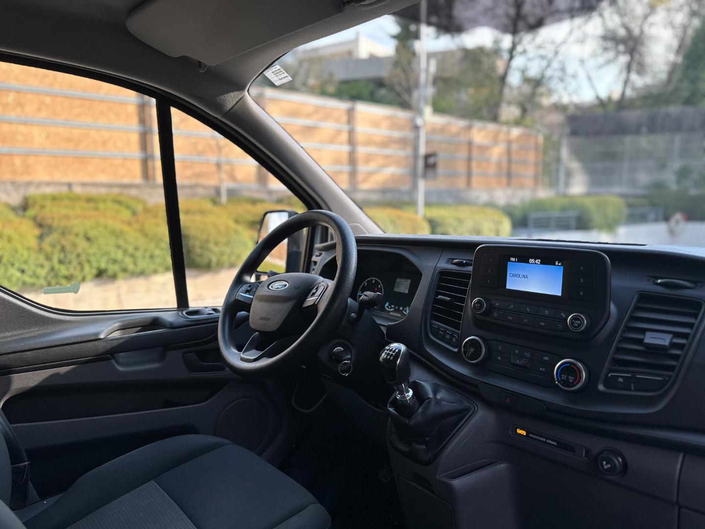 Ford Transit — foto 9 de 13