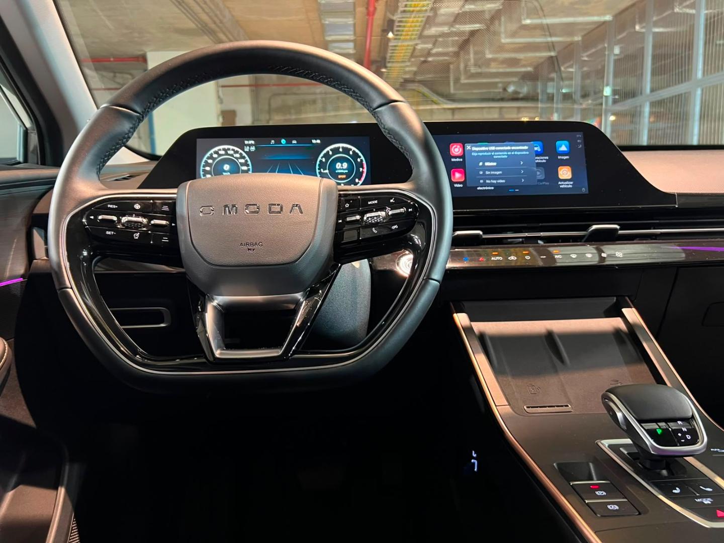 Omoda C5 — foto 10 de 23