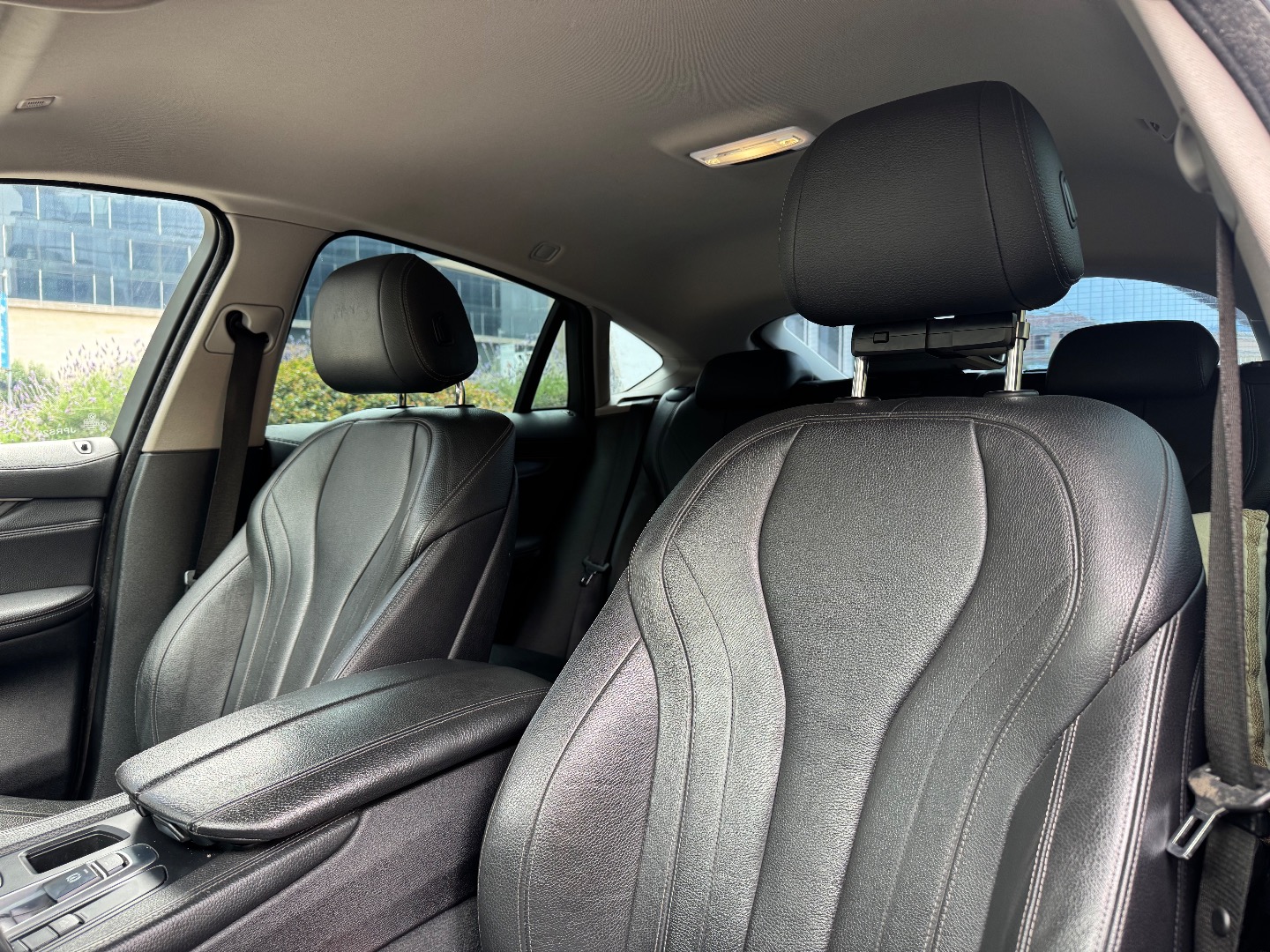 BMW X6 — foto 16 de 19