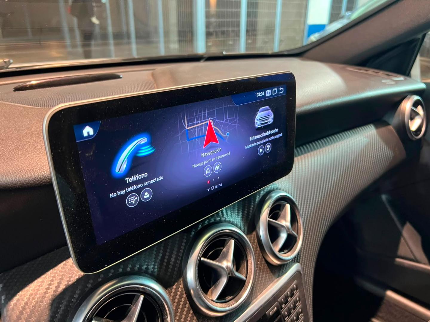 Mercedes-Benz A200 — foto 16 de 23