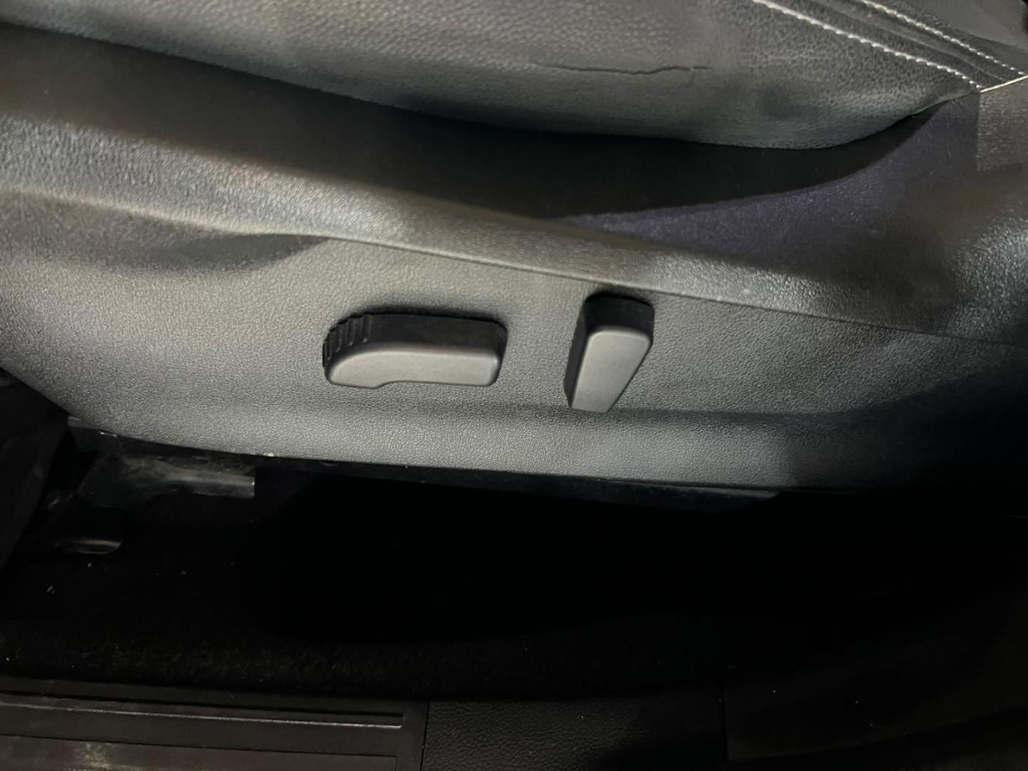 Subaru Forester — foto 22 de 22
