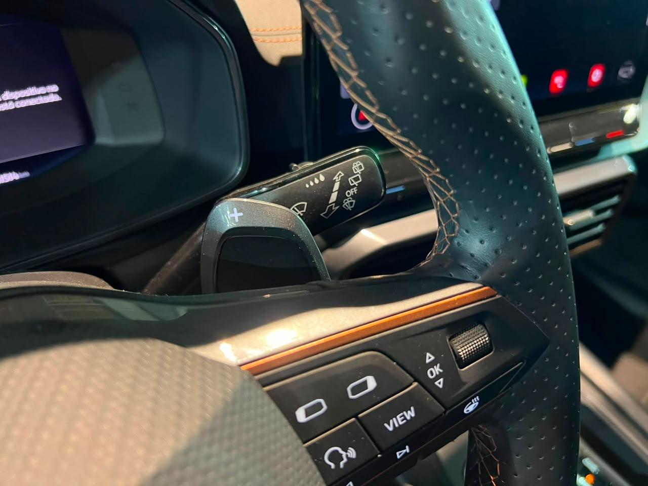 Cupra Leon — foto 12 de 21