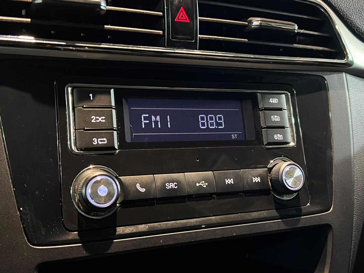 MG Zs — foto 14 de 18