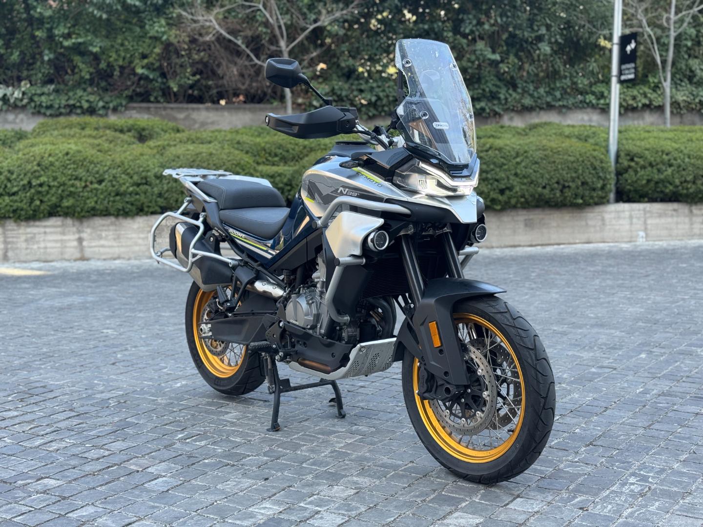 CFMoto 800 — foto 3 de 16