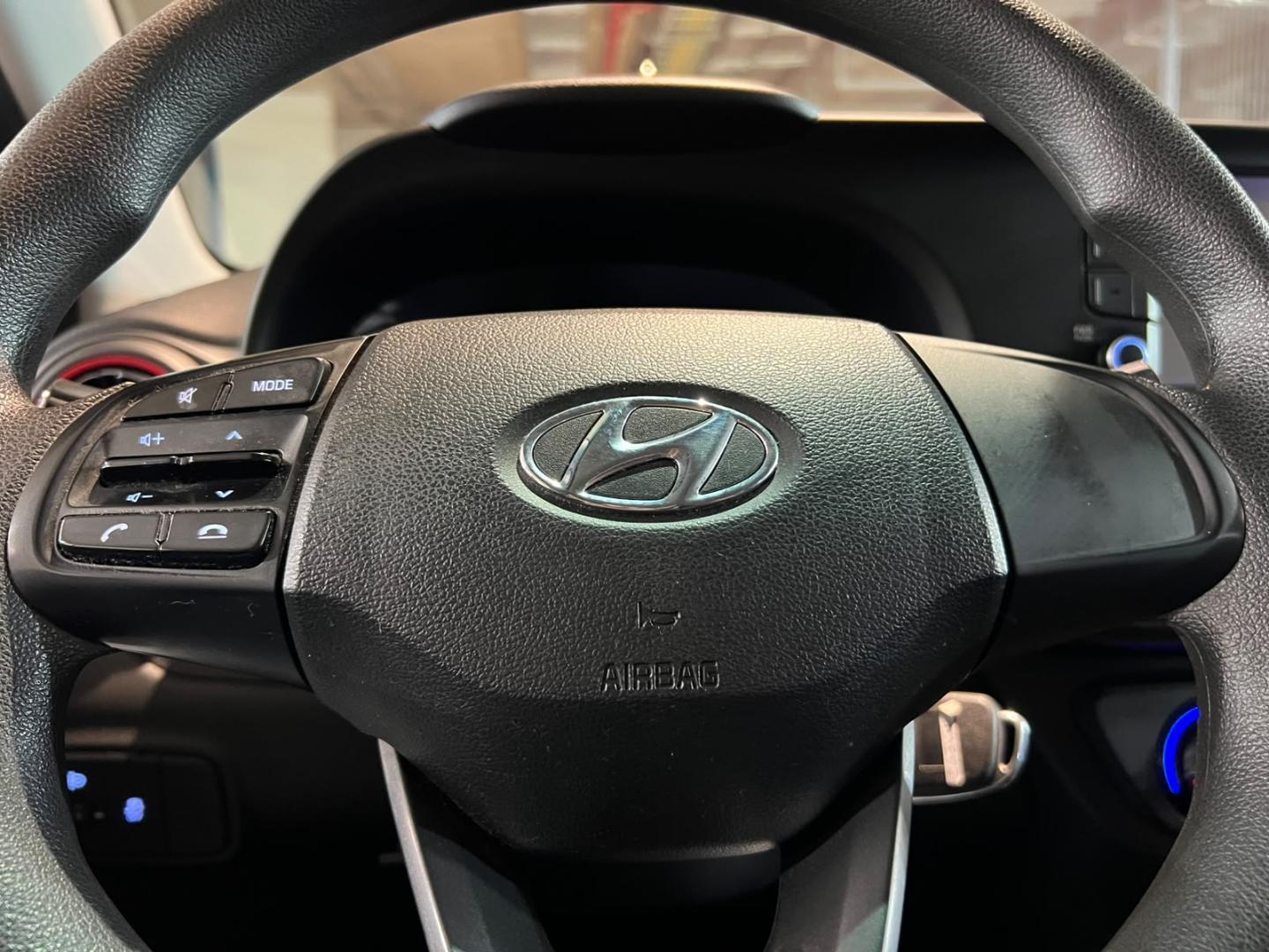 Hyundai Grand I10 — foto 12 de 20