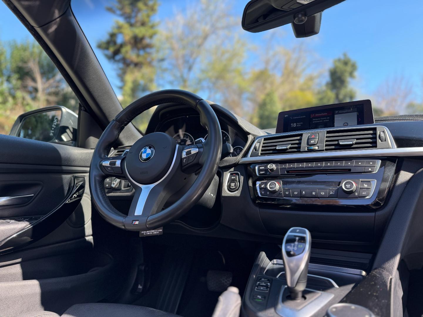 BMW 420I — foto 9 de 18
