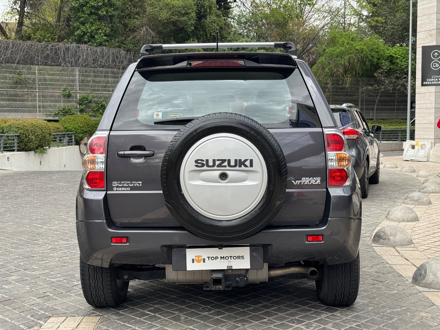 Suzuki Grand Vitara Glx2.4 — foto 6 de 19