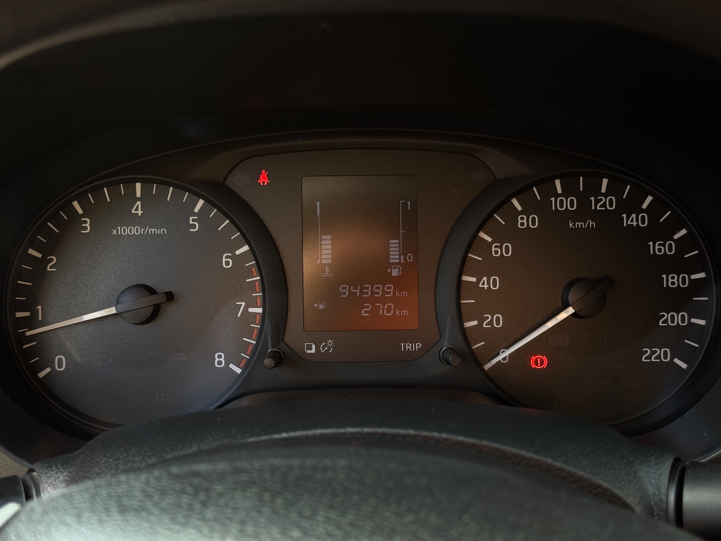 Nissan Np300 — foto 15 de 18