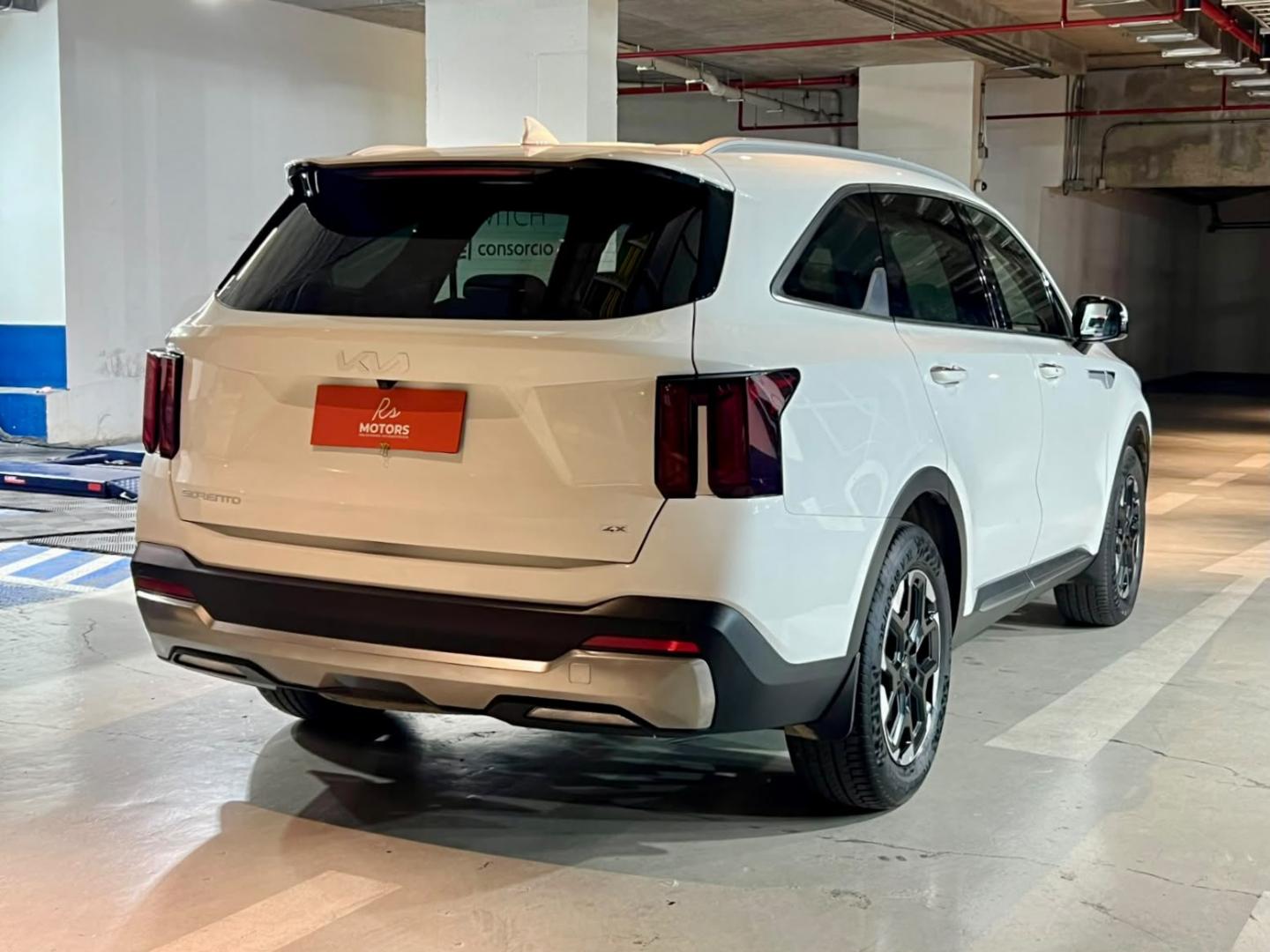 KIA Sorento — foto 4 de 22