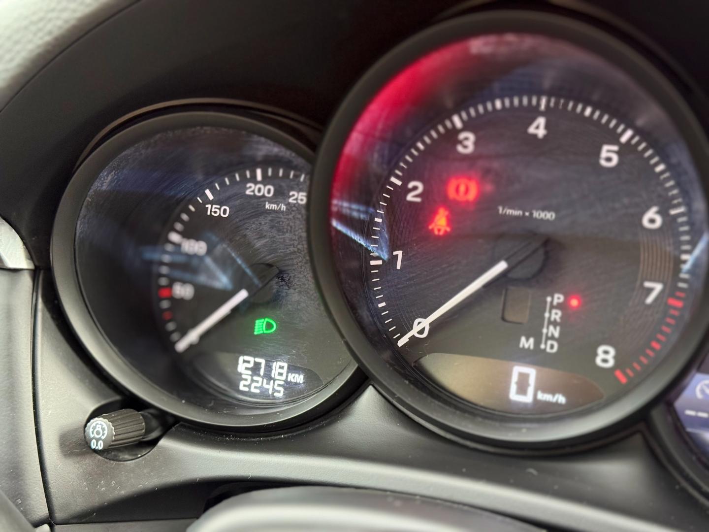 Porsche Macan — foto 10 de 19
