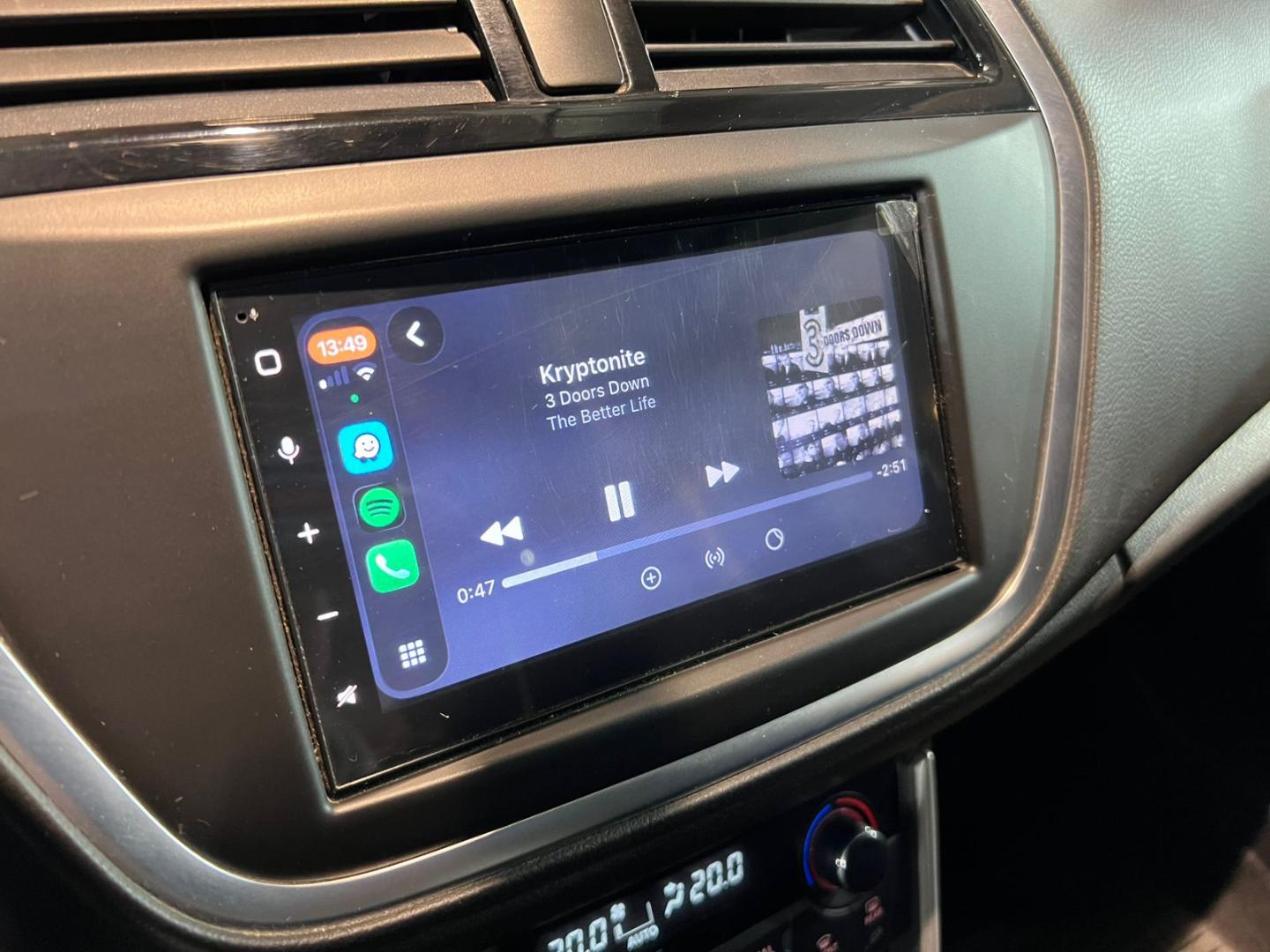 Suzuki S-Cross — foto 15 de 23