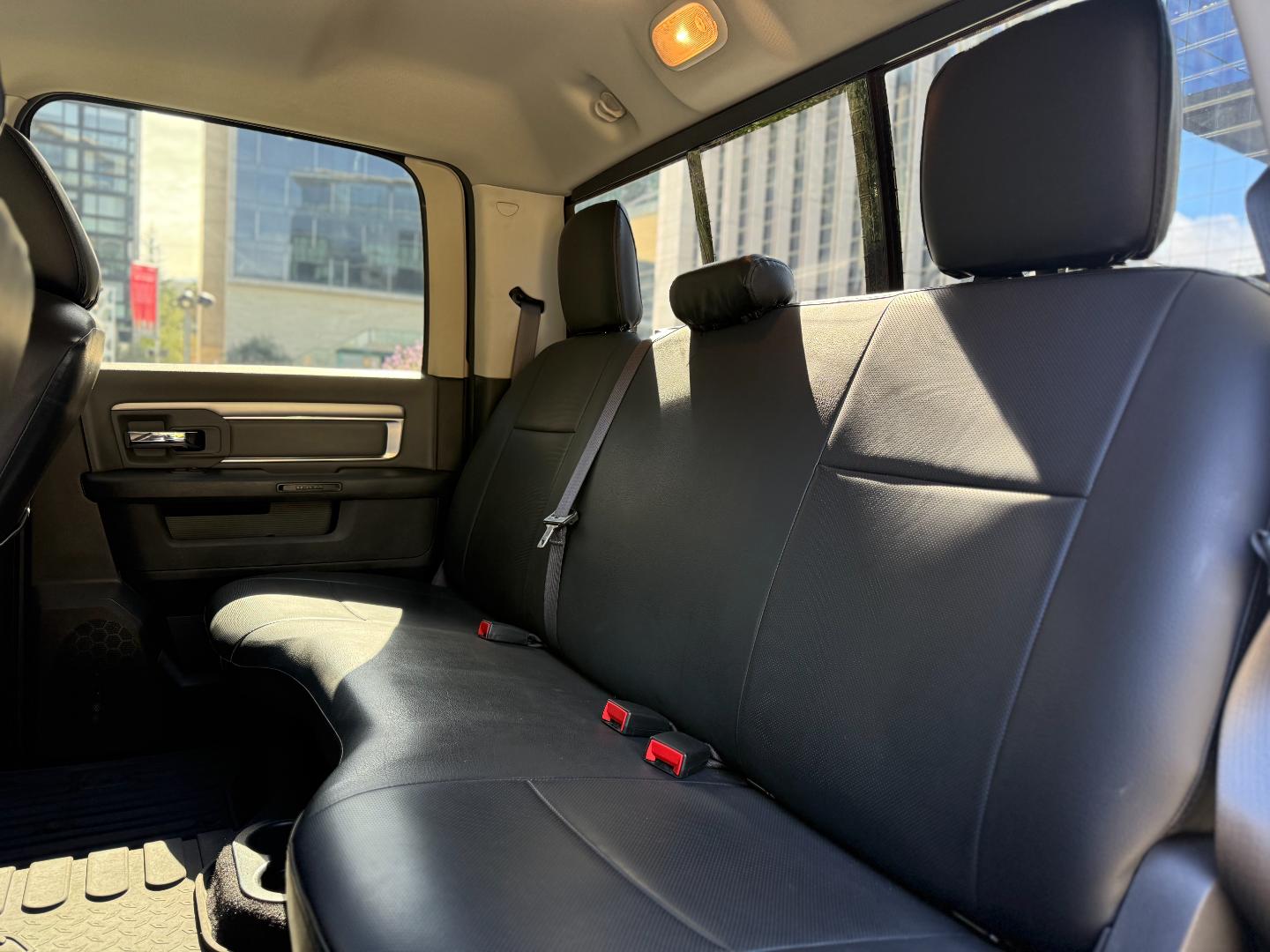 RAM 1500 — foto 18 de 19