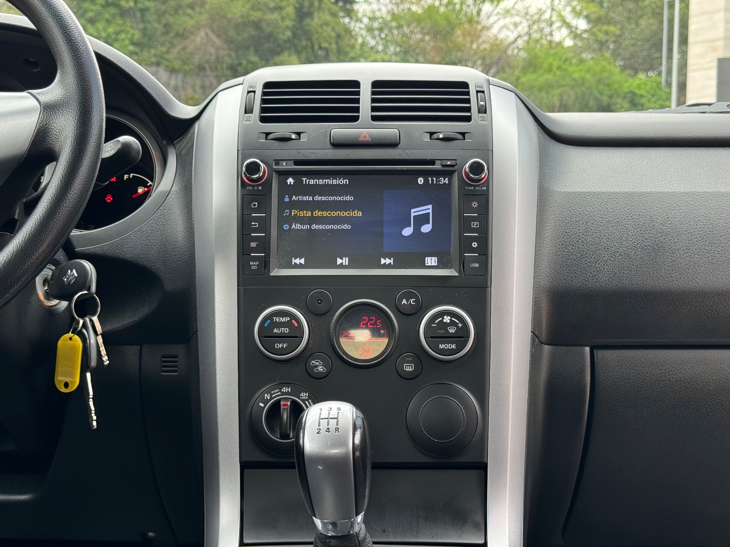 Suzuki Grand Vitara Glx2.4 — foto 15 de 19