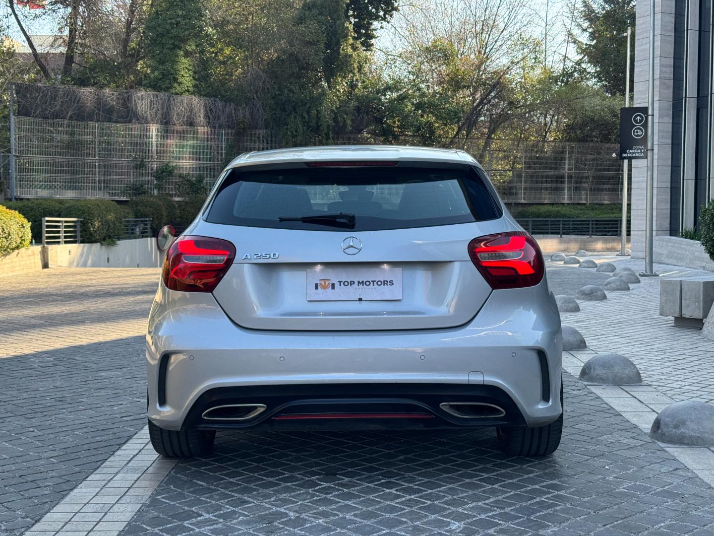 Mercedes-Benz A250 — foto 5 de 19