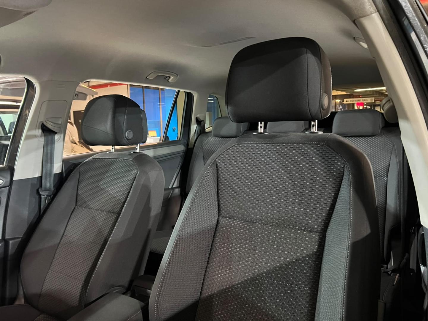 Volkswagen Tiguan — foto 21 de 22