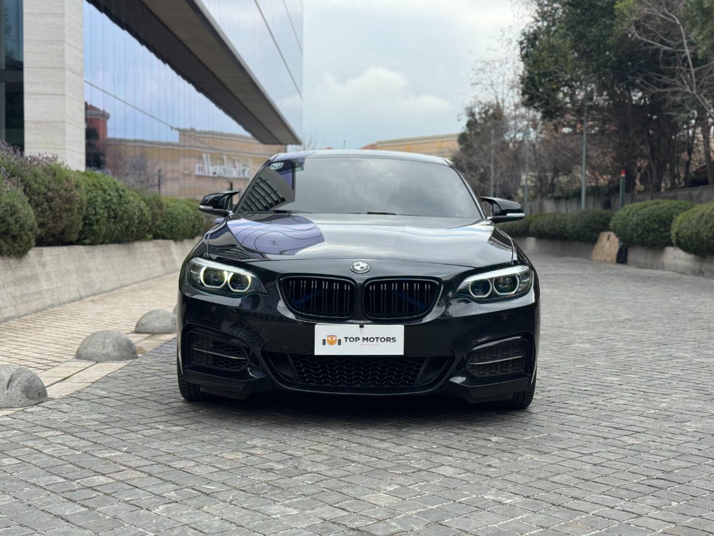 BMW M240I — foto 2 de 19