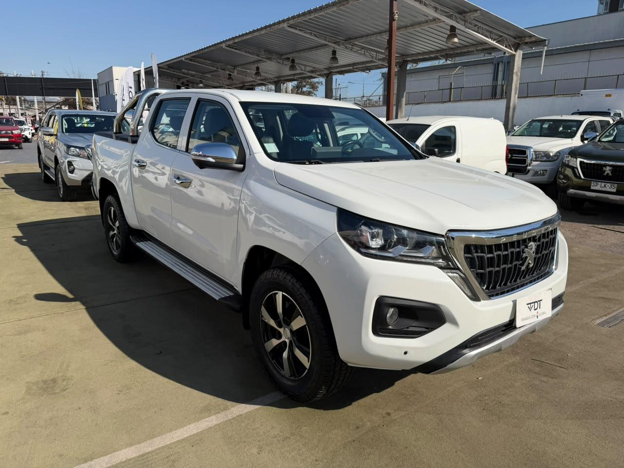Peugeot Landtrek — foto 3 de 8