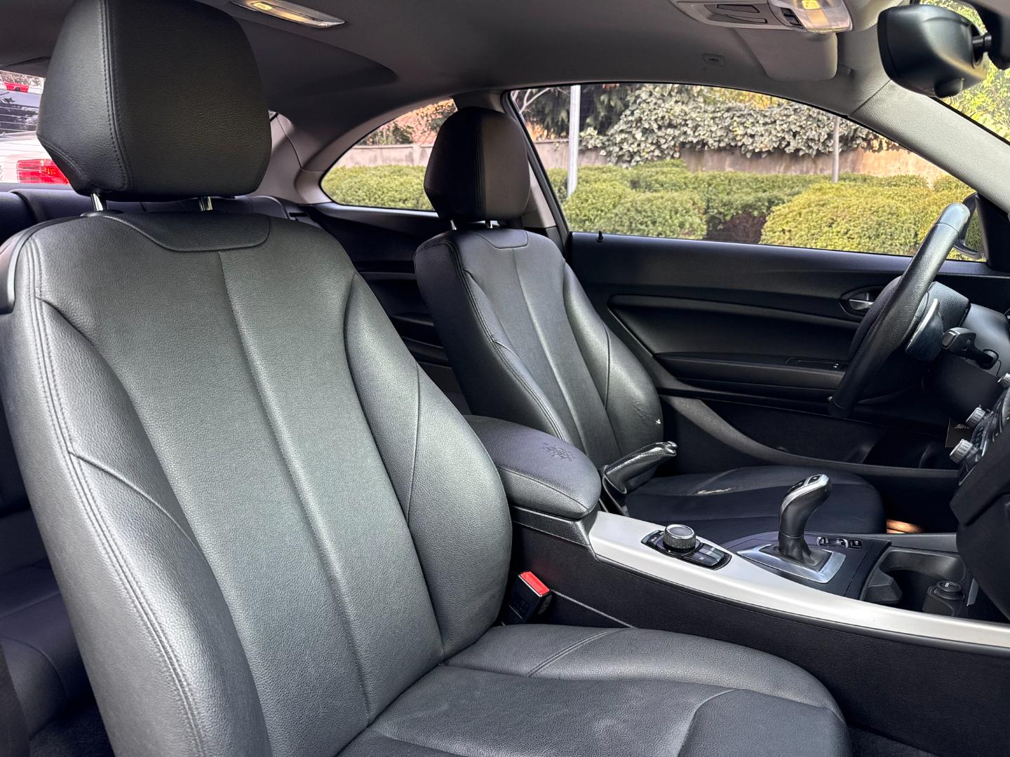 BMW 220 — foto 15 de 17