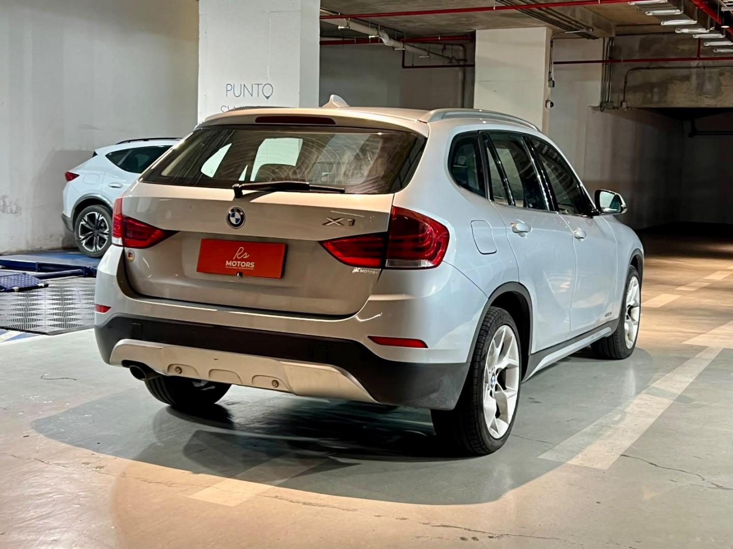 BMW X1 — foto 4 de 22