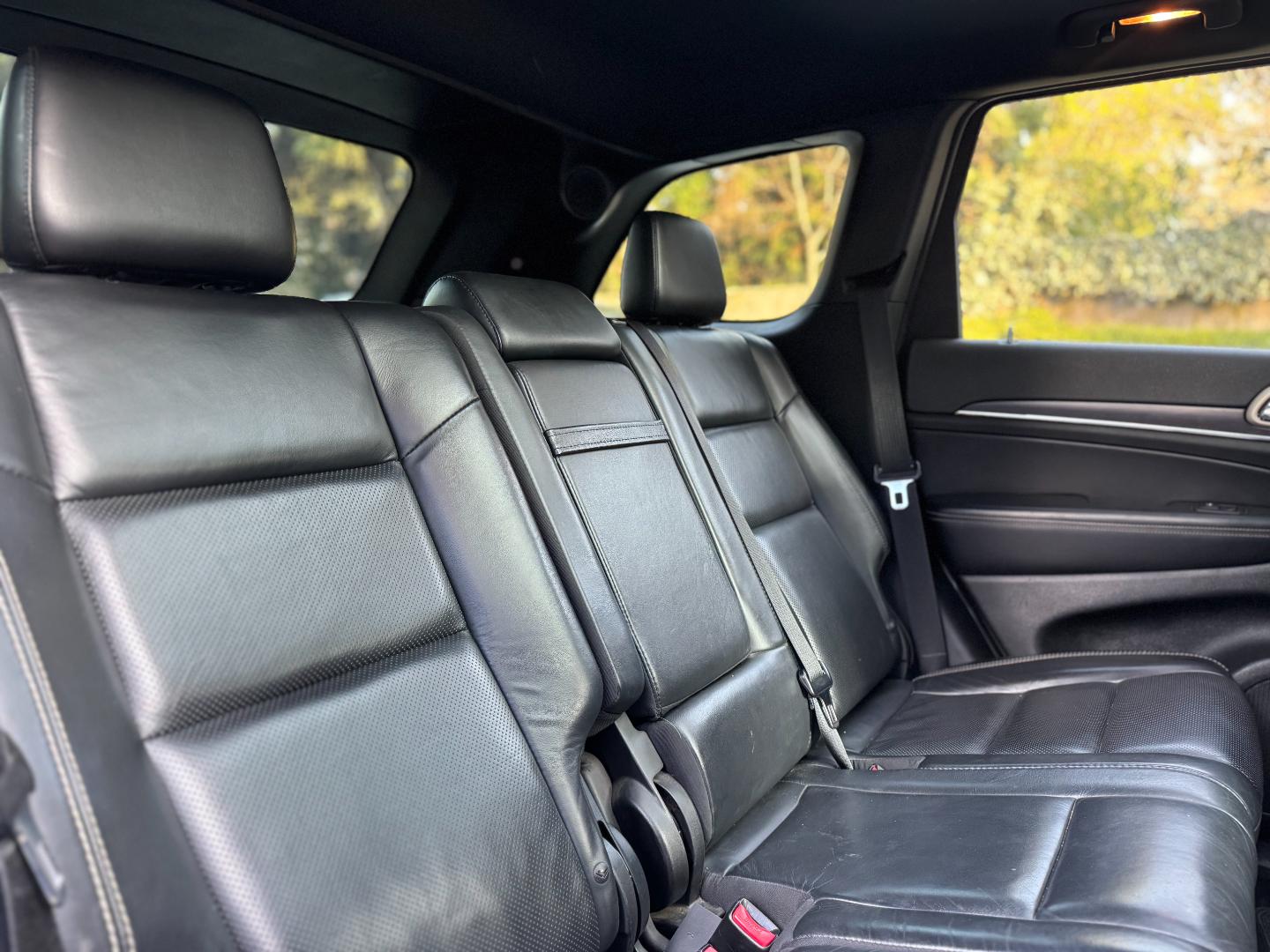 Jeep Grand Cherokee — foto 19 de 19