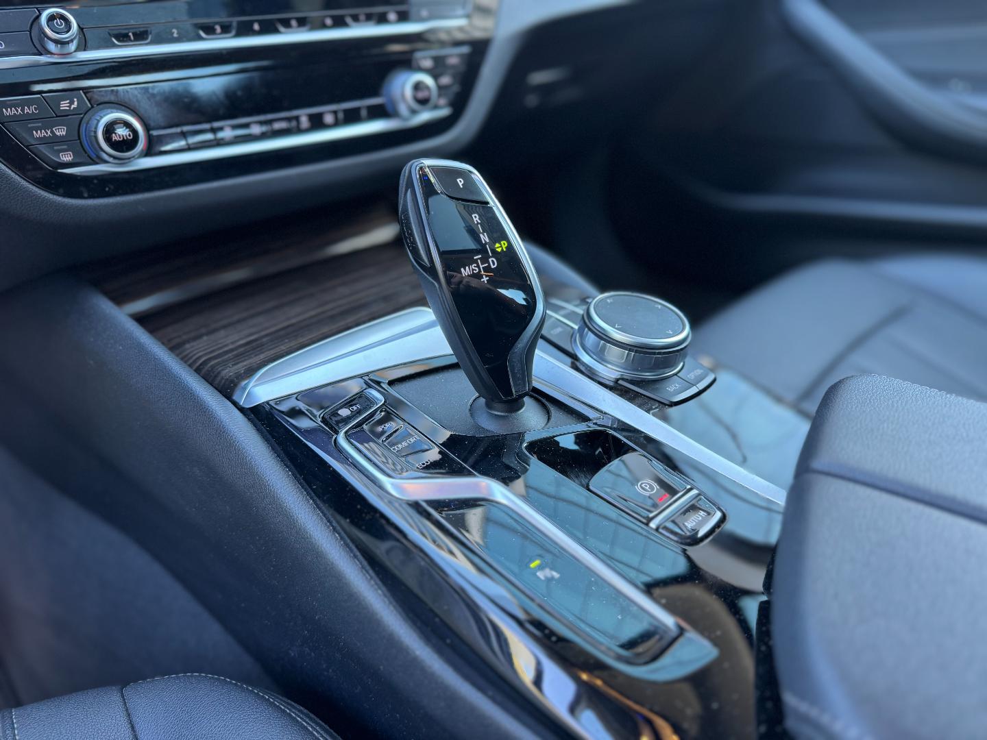 BMW 520D — foto 10 de 18