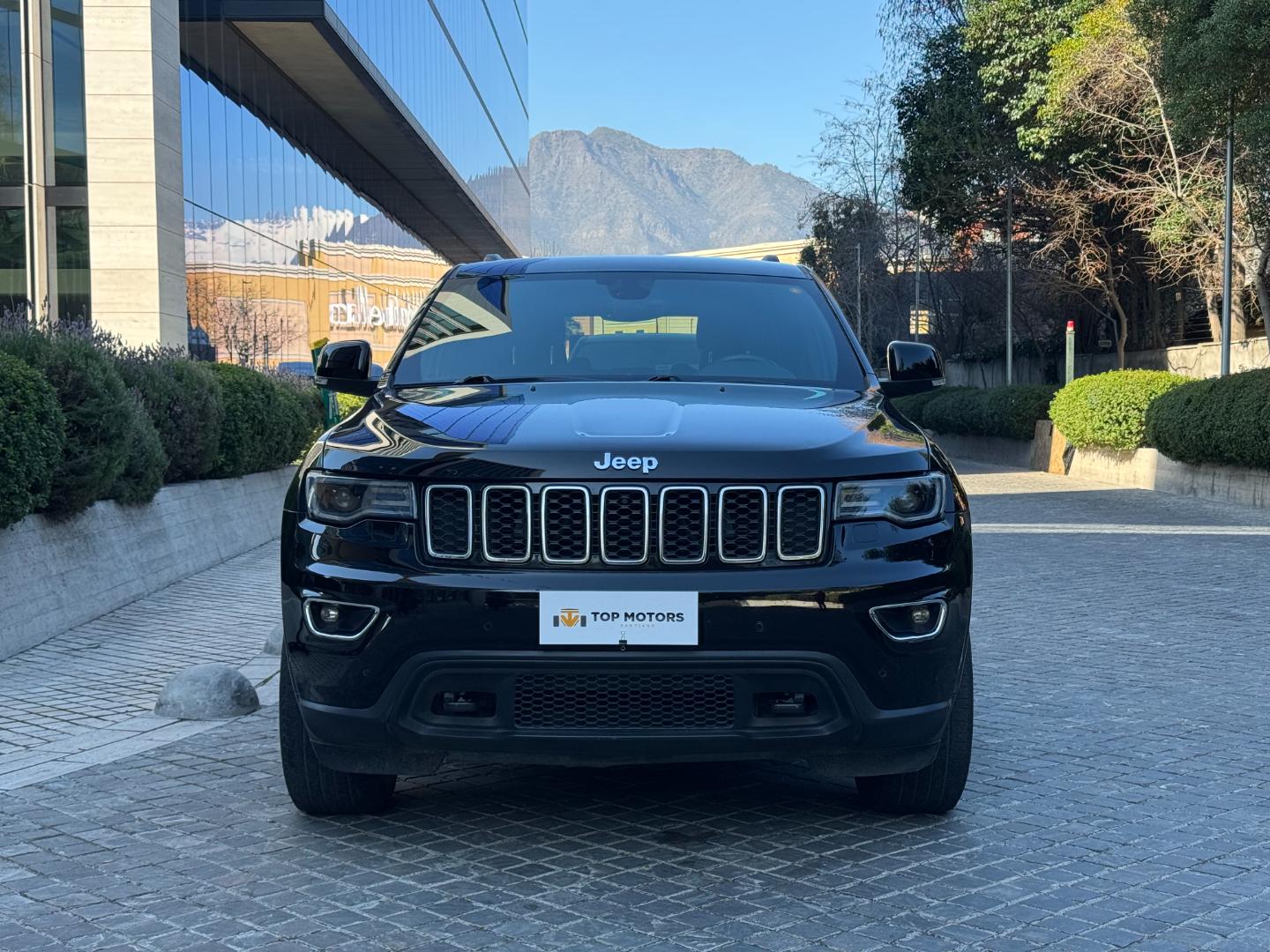 Jeep Grand Cherokee — foto 2 de 19