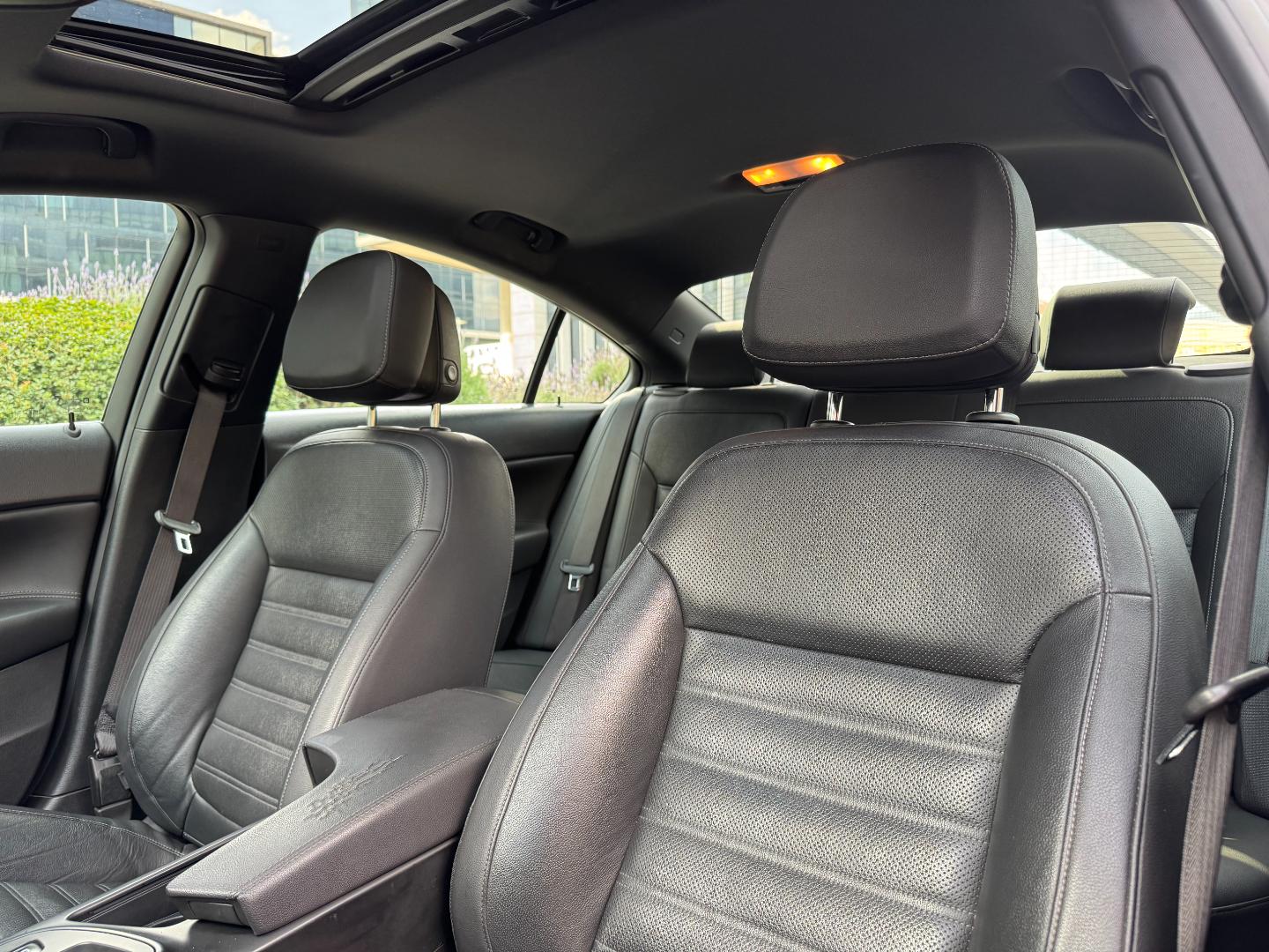Opel Insignia — foto 14 de 17