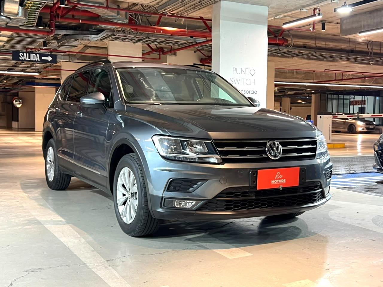 Volkswagen Tiguan — foto 3 de 22