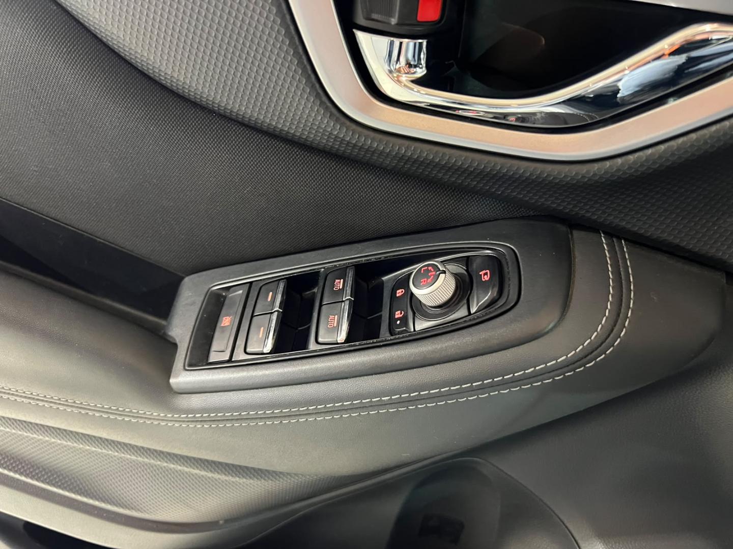 Subaru Forester — foto 22 de 25