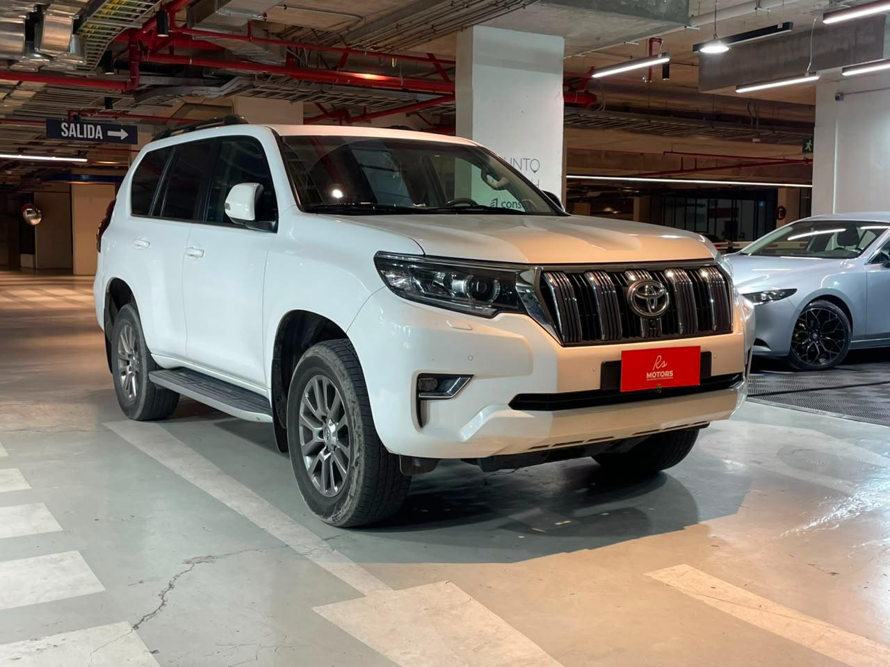 Toyota Land Cruiser Prado — foto 3 de 24