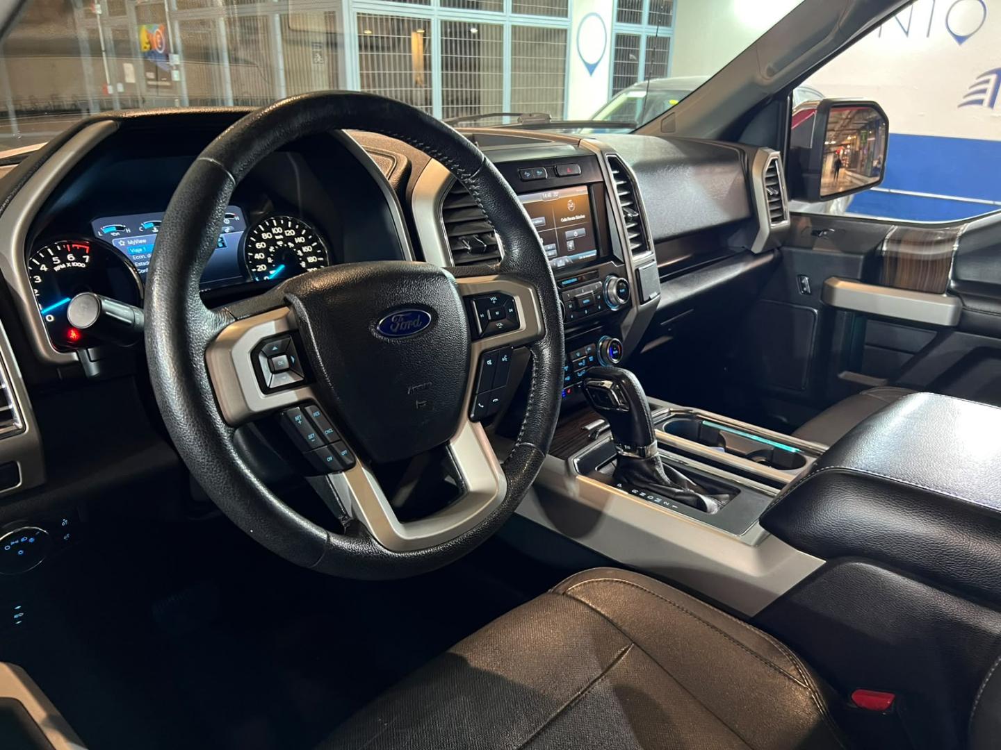 Ford F-150 — foto 11 de 23