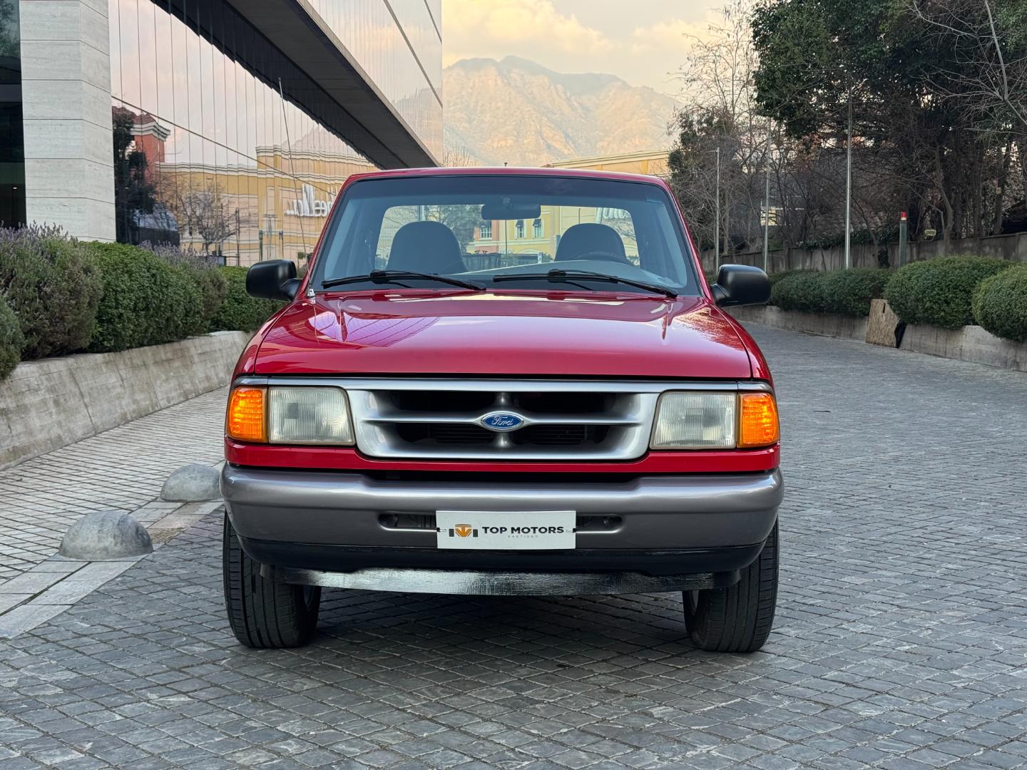 Ford Ranger — foto 2 de 14