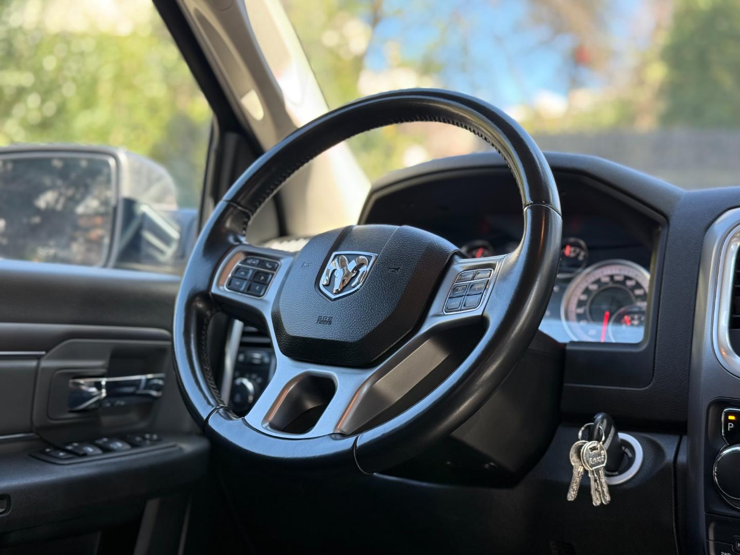 RAM 1500 — foto 12 de 19