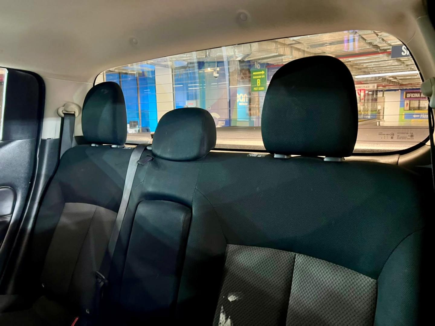 Mitsubishi L200 — foto 21 de 21