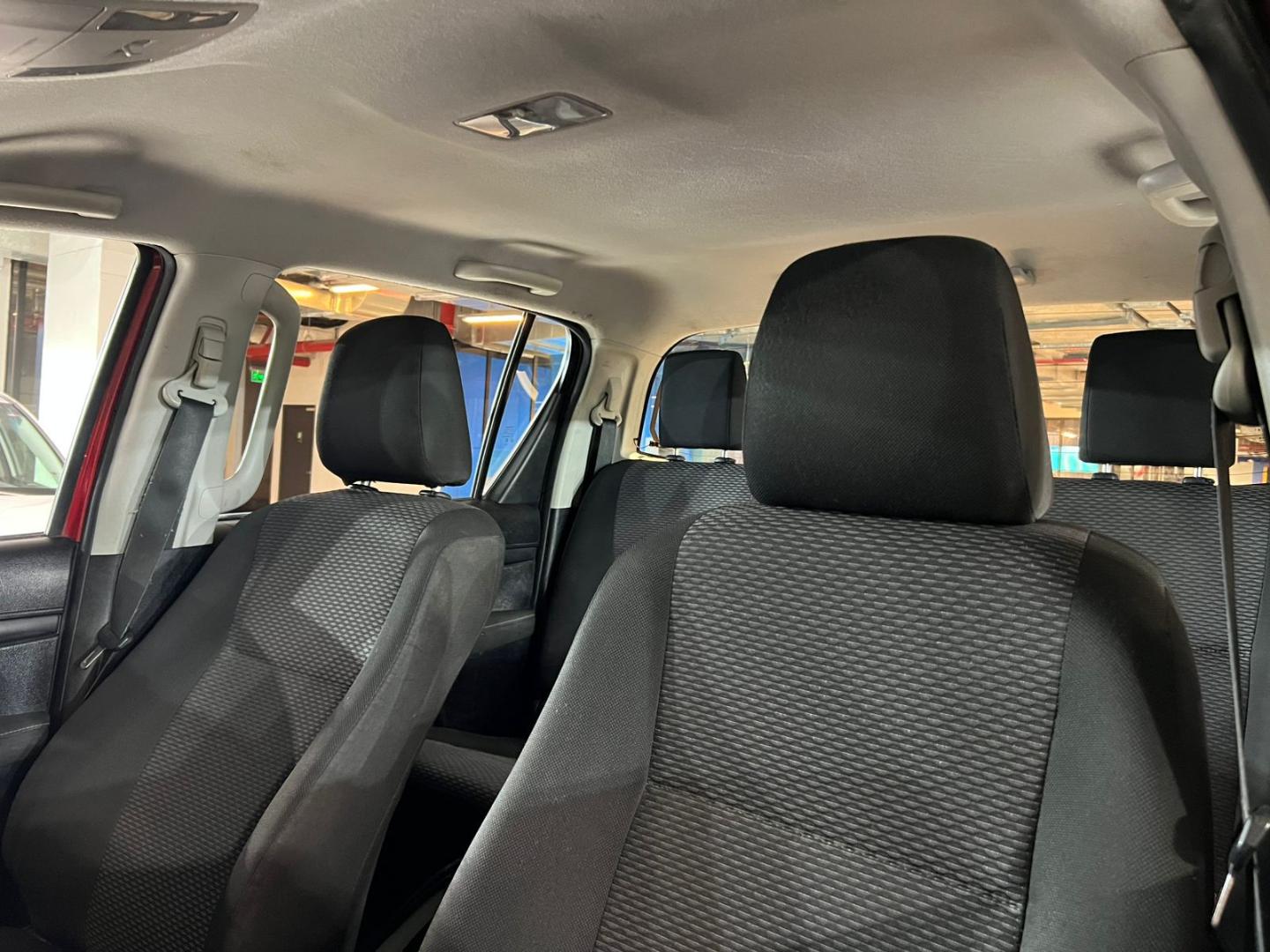 Toyota Hilux — foto 19 de 20