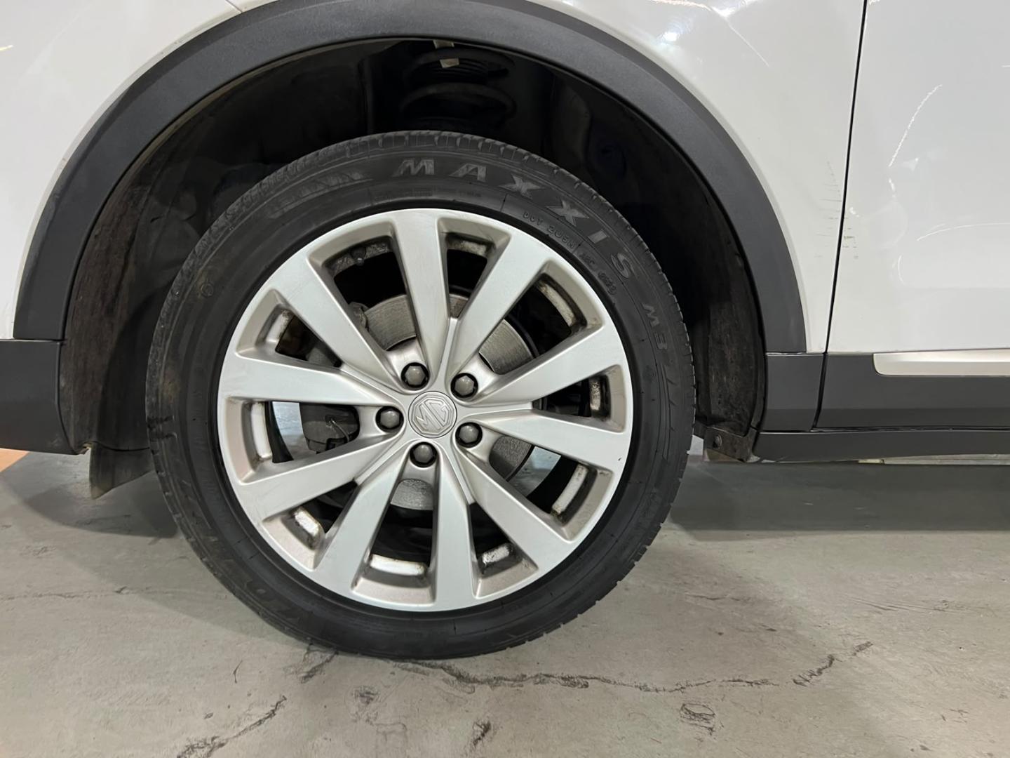 MG Zs — foto 8 de 18