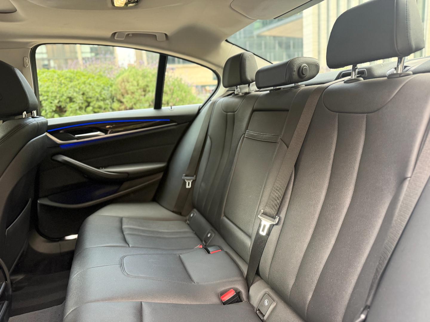 BMW 520I — foto 18 de 19
