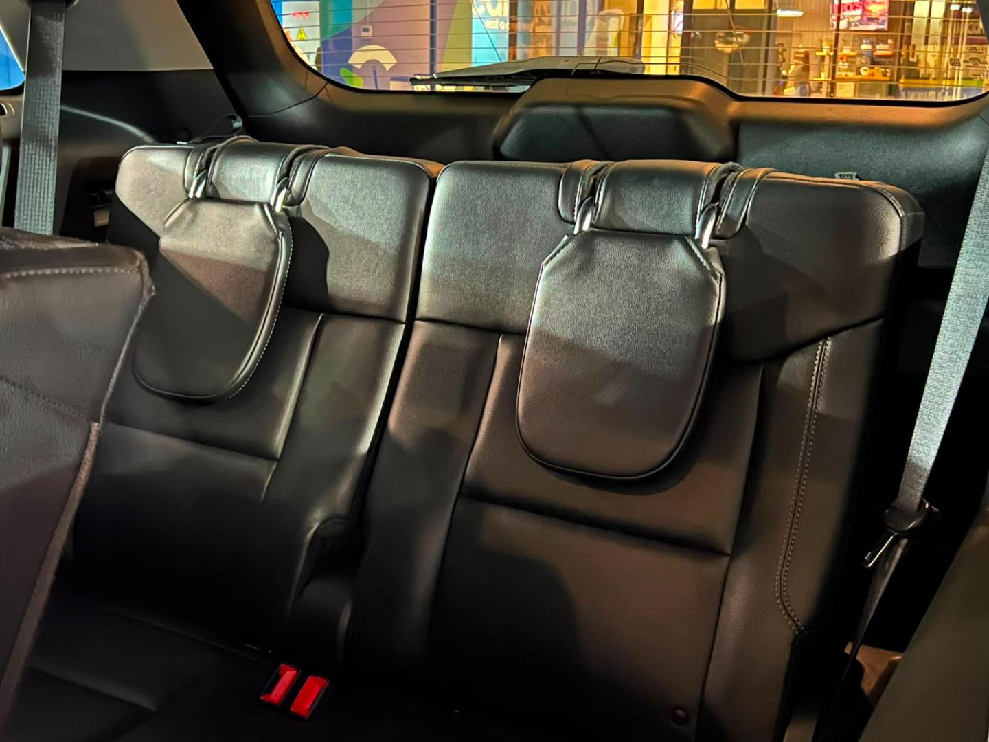Ford Explorer — foto 23 de 23