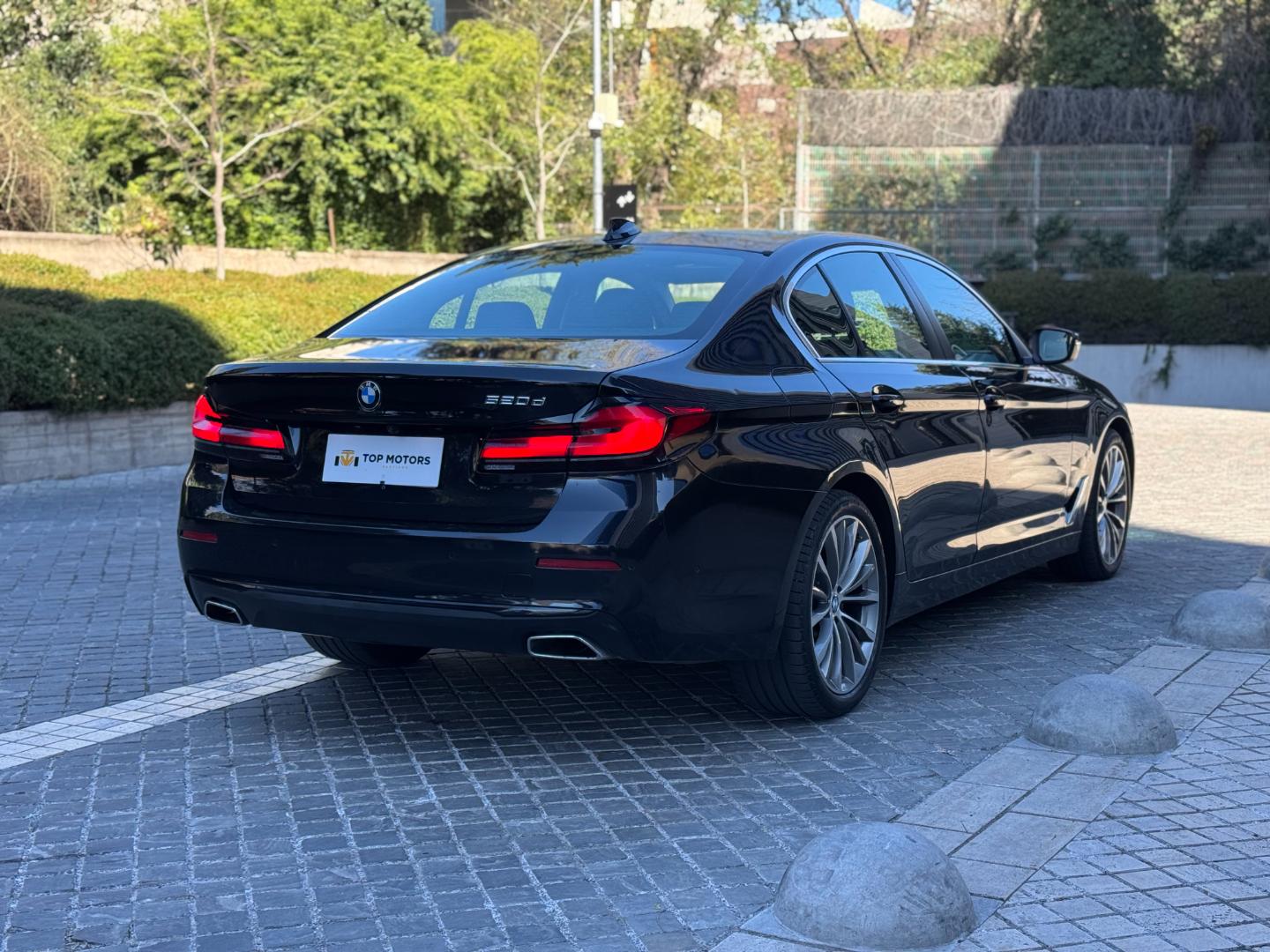 BMW 520D — foto 4 de 18