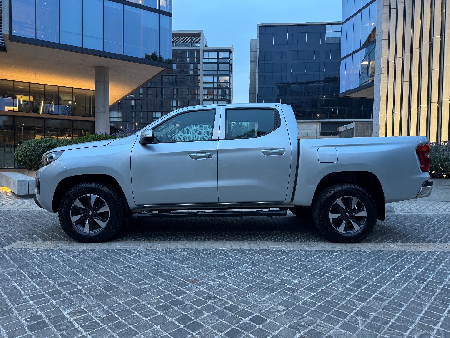 Peugeot Landtrek Active Bluehdi 180 — foto 7 de 18