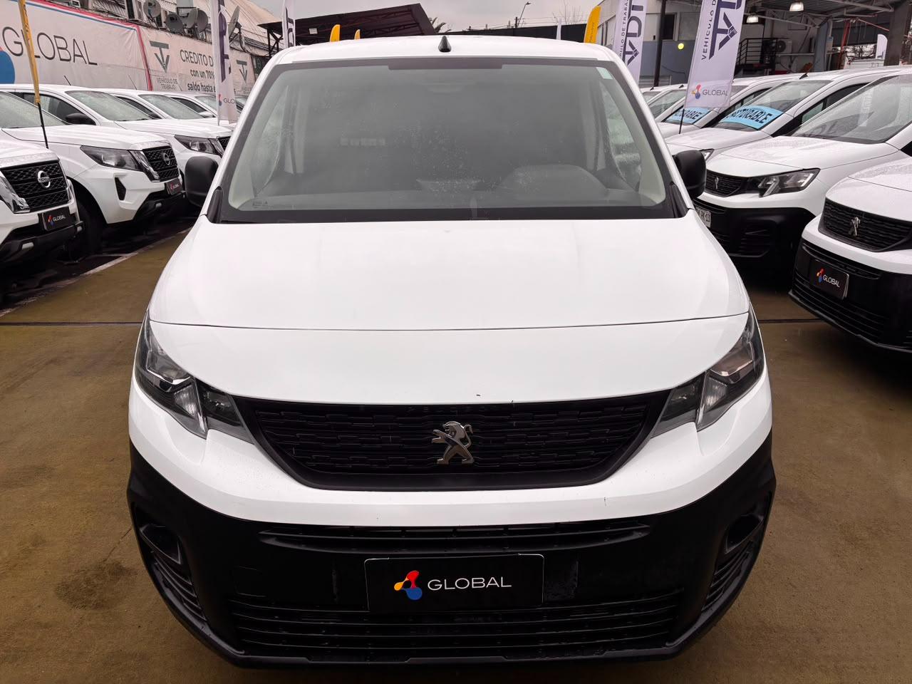 Peugeot Partner — foto 2 de 8