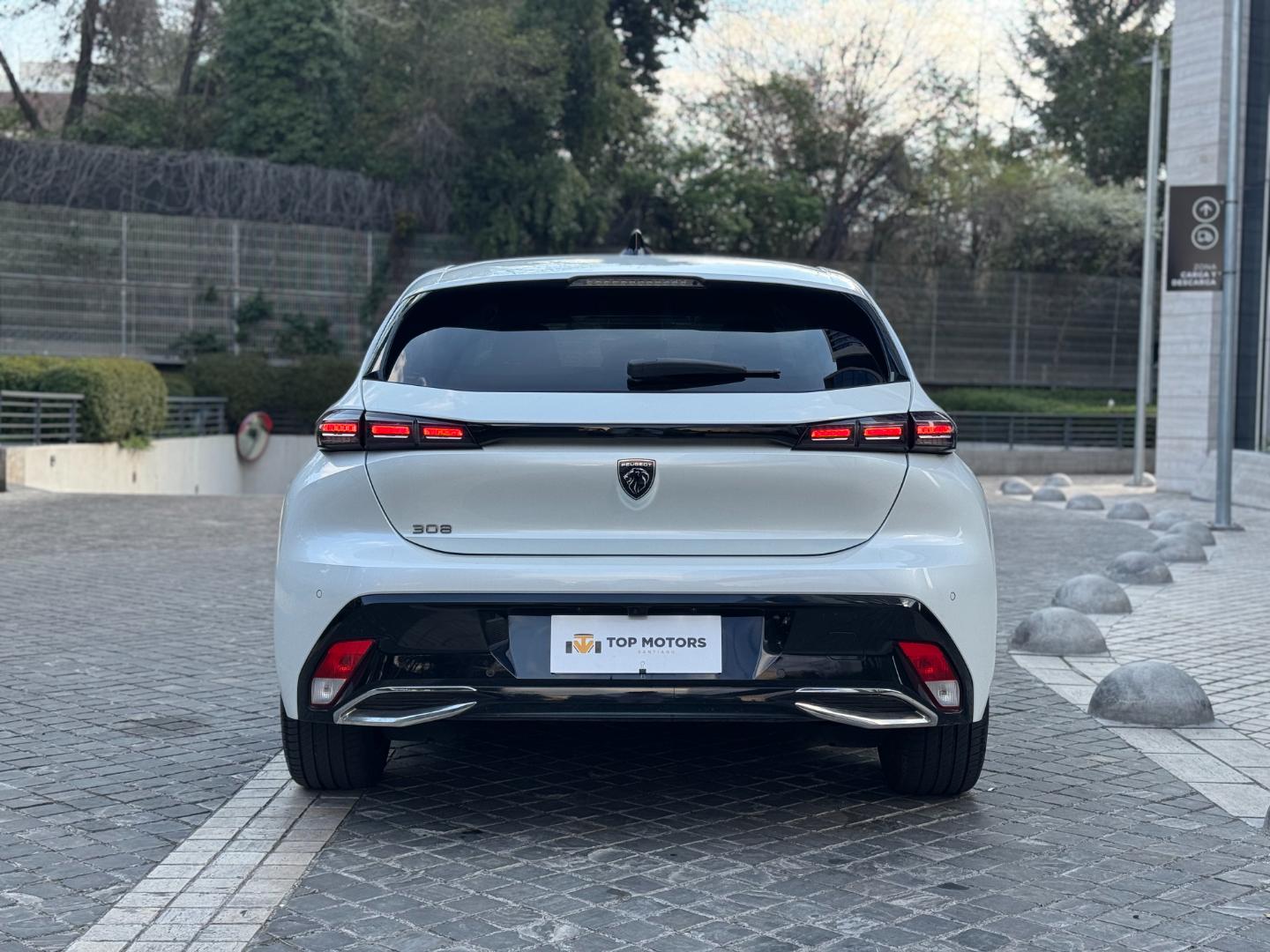 Peugeot 308 — foto 5 de 18