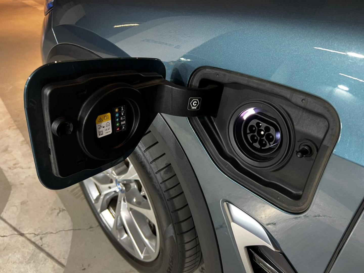 BMW X5 — foto 9 de 25