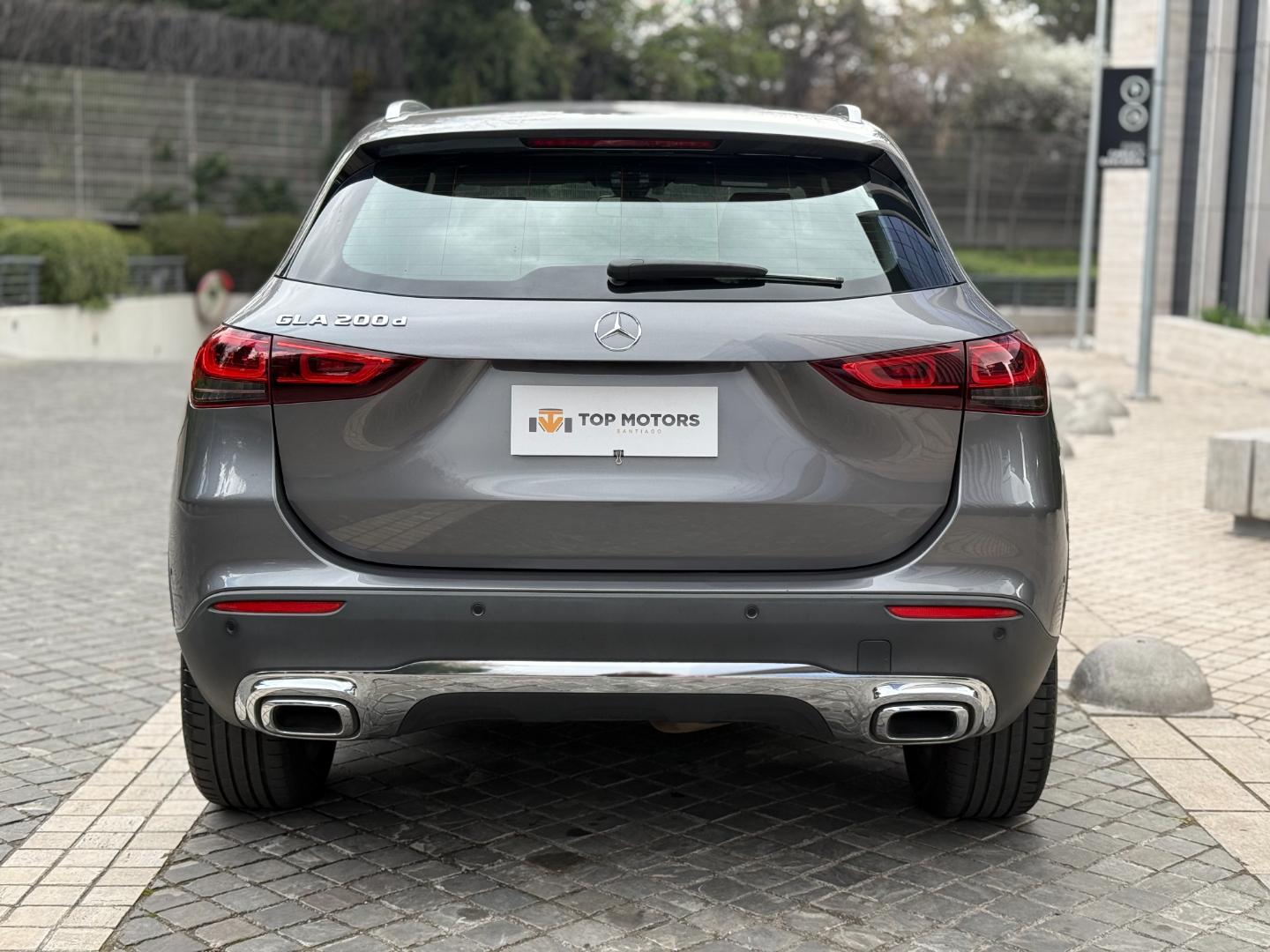 Mercedes-Benz Gla200 — foto 5 de 19