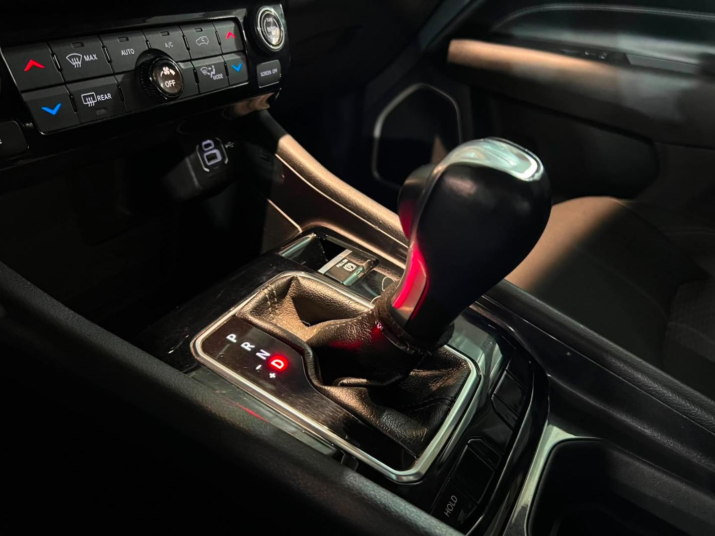 Jeep Compass — foto 18 de 20