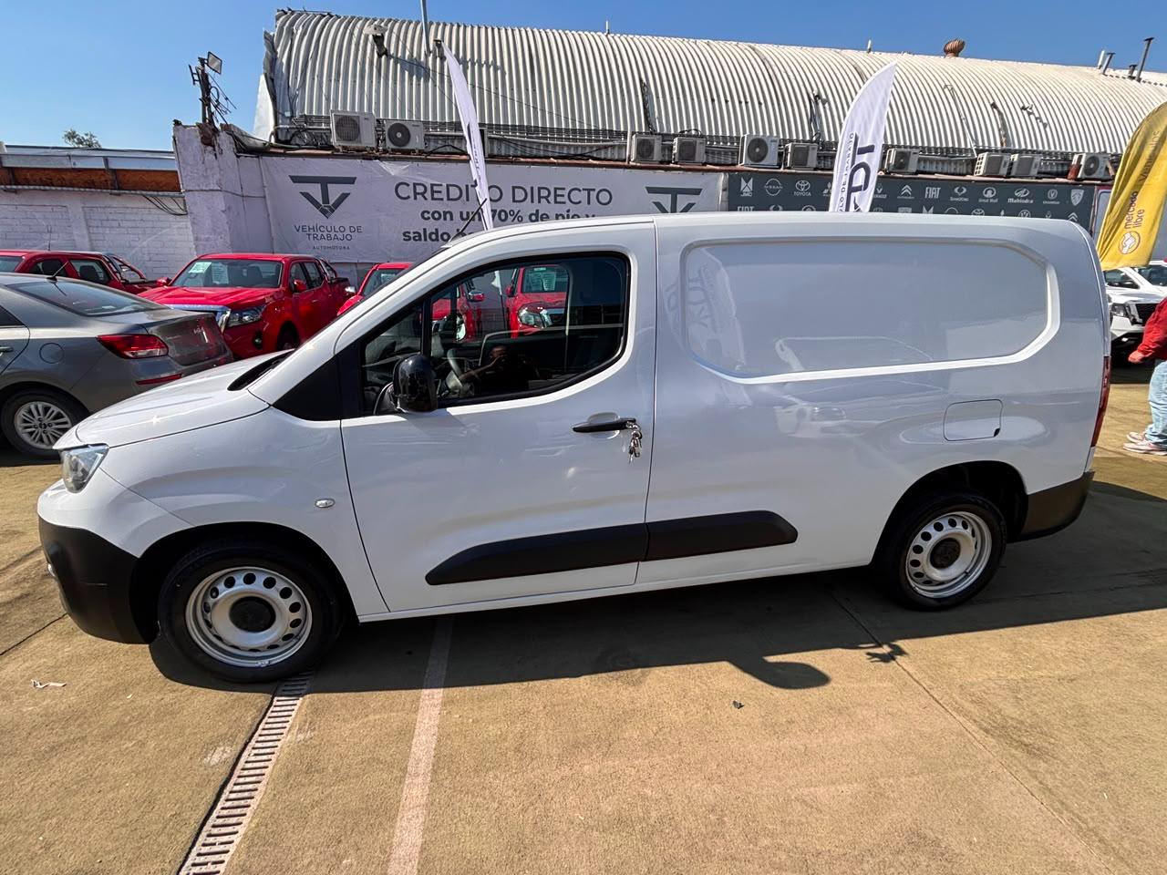 Peugeot Partner — foto 5 de 8