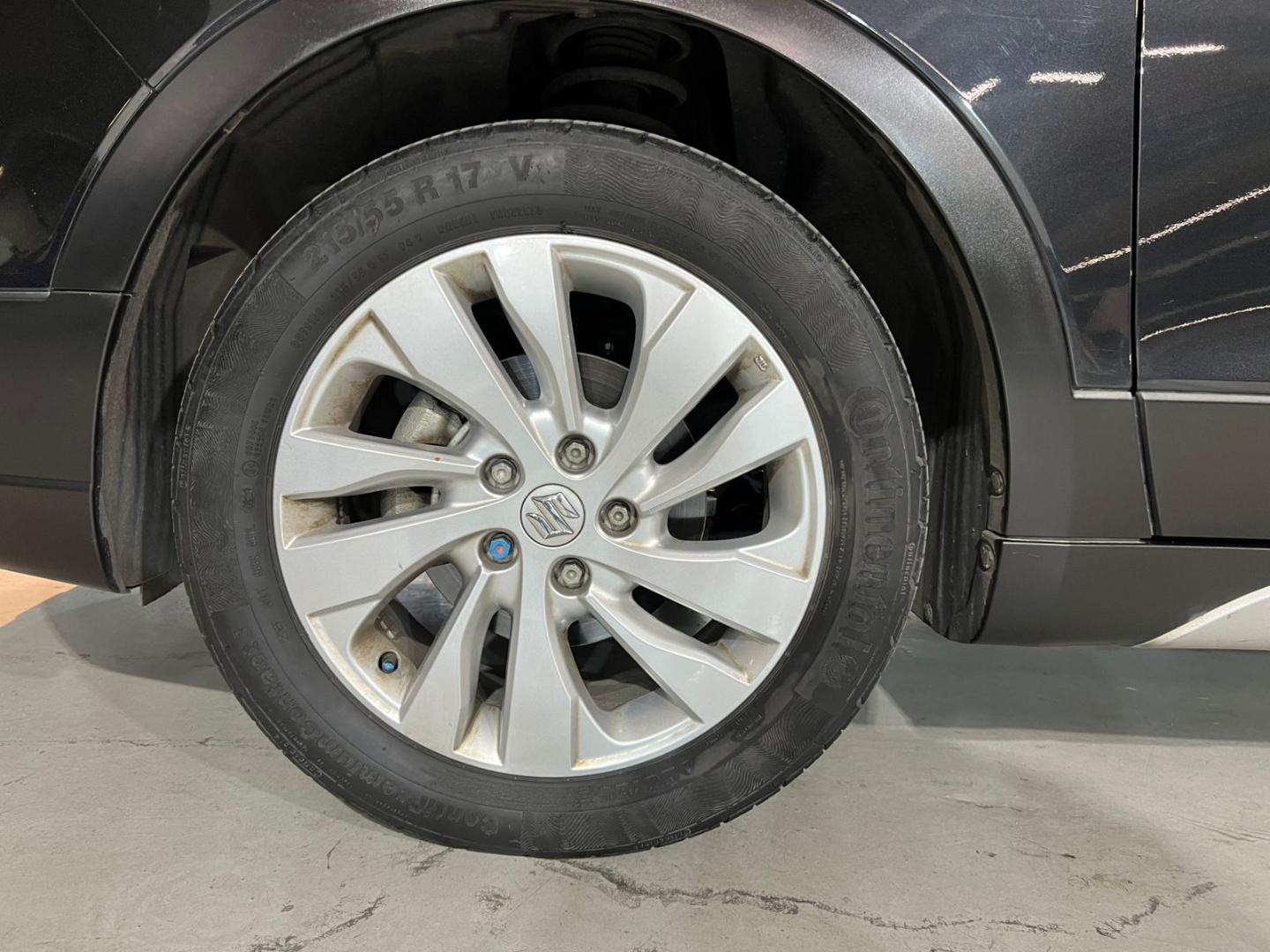 Suzuki S-Cross — foto 8 de 23