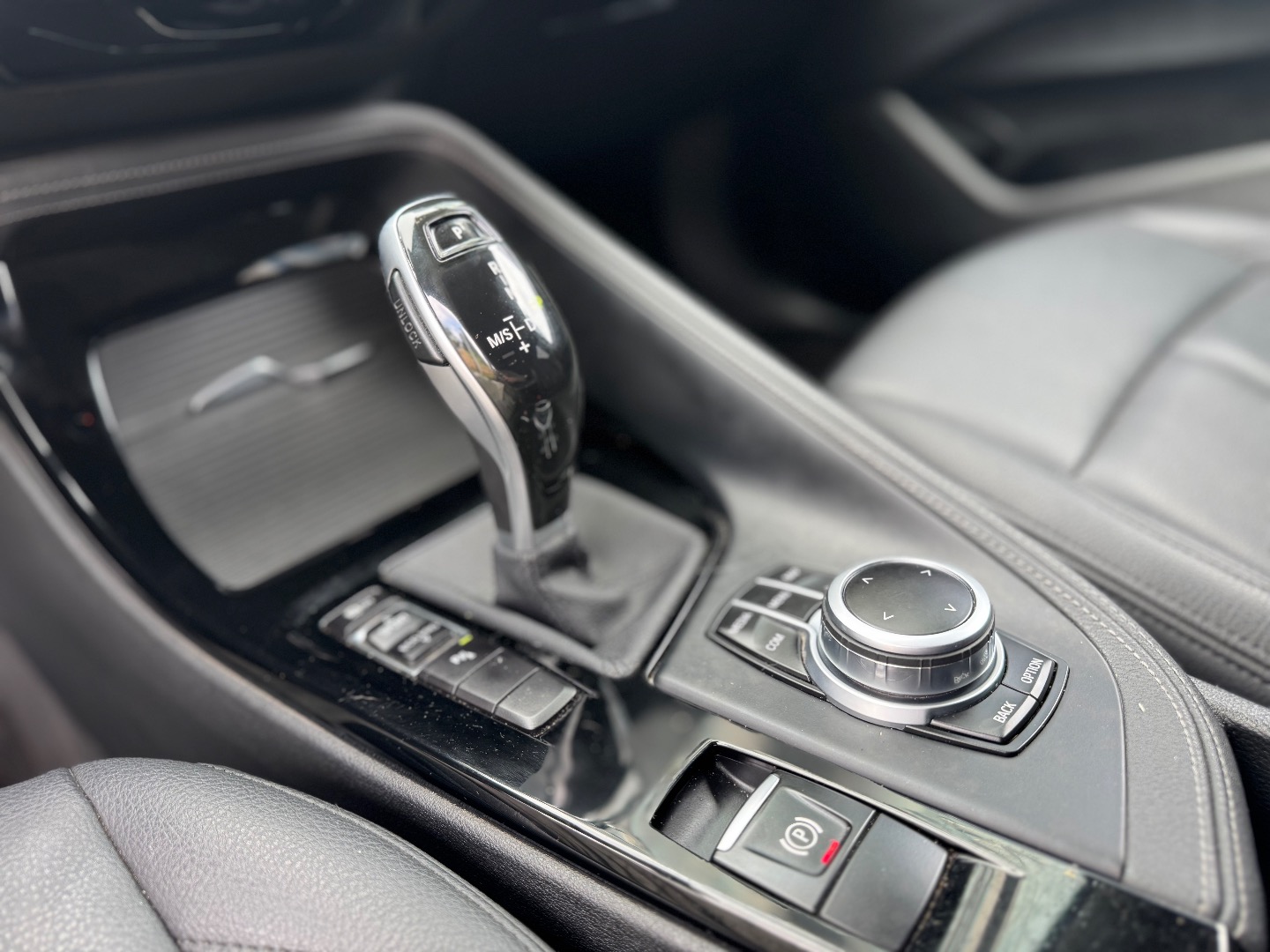 BMW X2 — foto 12 de 18