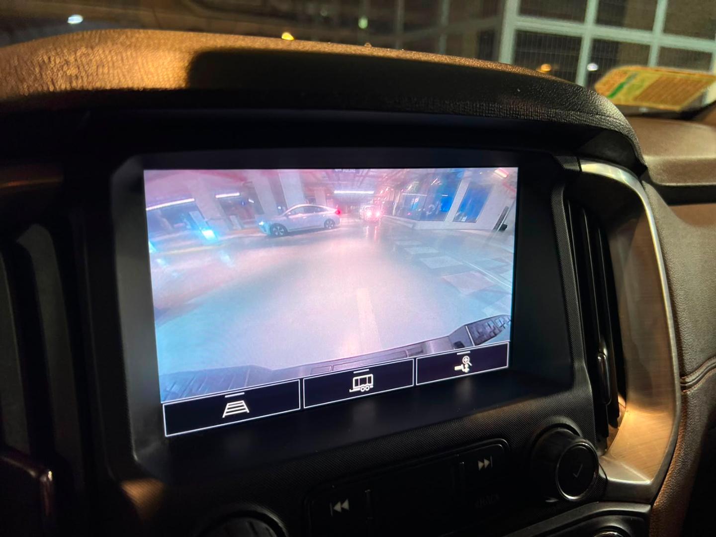 Chevrolet Colorado — foto 17 de 23