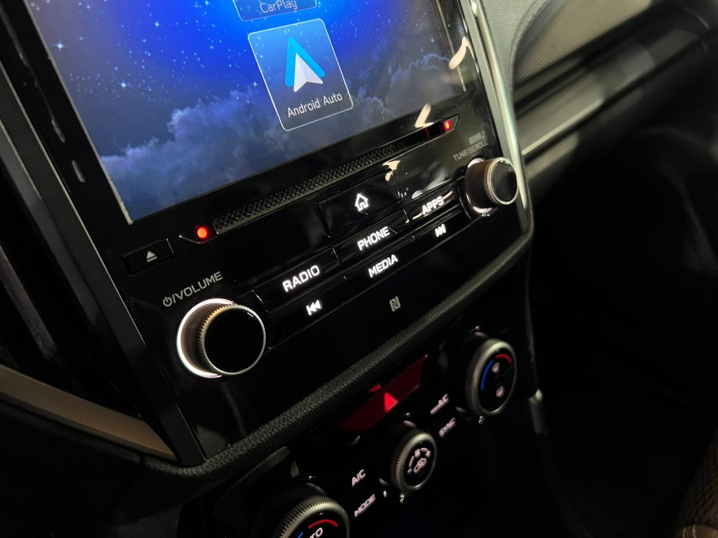 Subaru Forester — foto 18 de 25